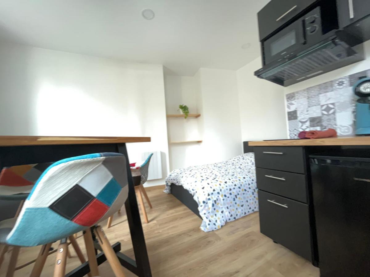 Le Montgy - Studio Tout Confort A Royat National N1 Екстер'єр фото